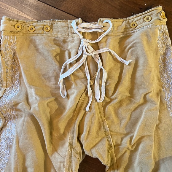 Magnolia Pearl Whistlestop Underjohns Embroidered - Picture 8 of 11